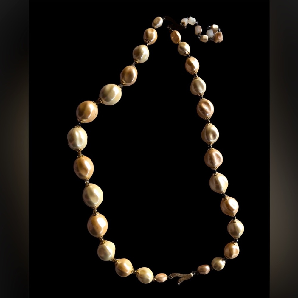 Vintage Pearl Necklace